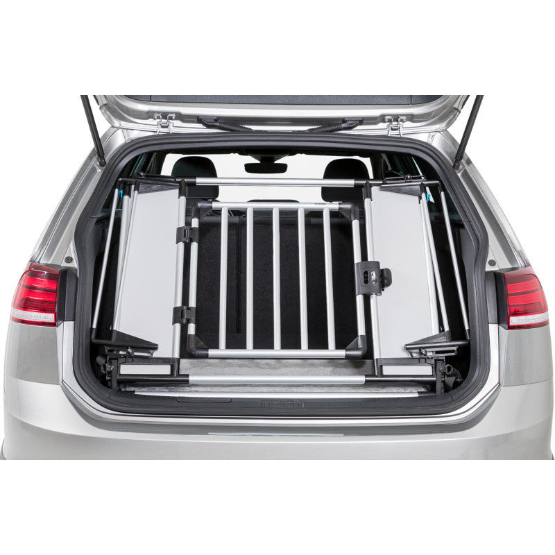 Trixie Universal-Auto-Heckgitter, 94–114 × 69 cm, silber/schwarz