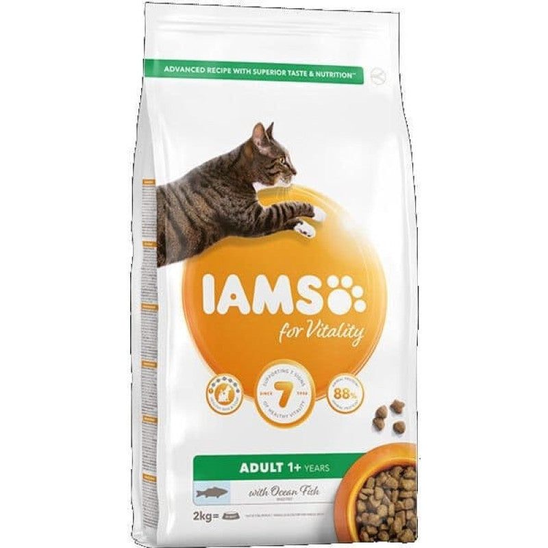 Iams Dry Cat Food Adult with Ocean Fish, 2 kg