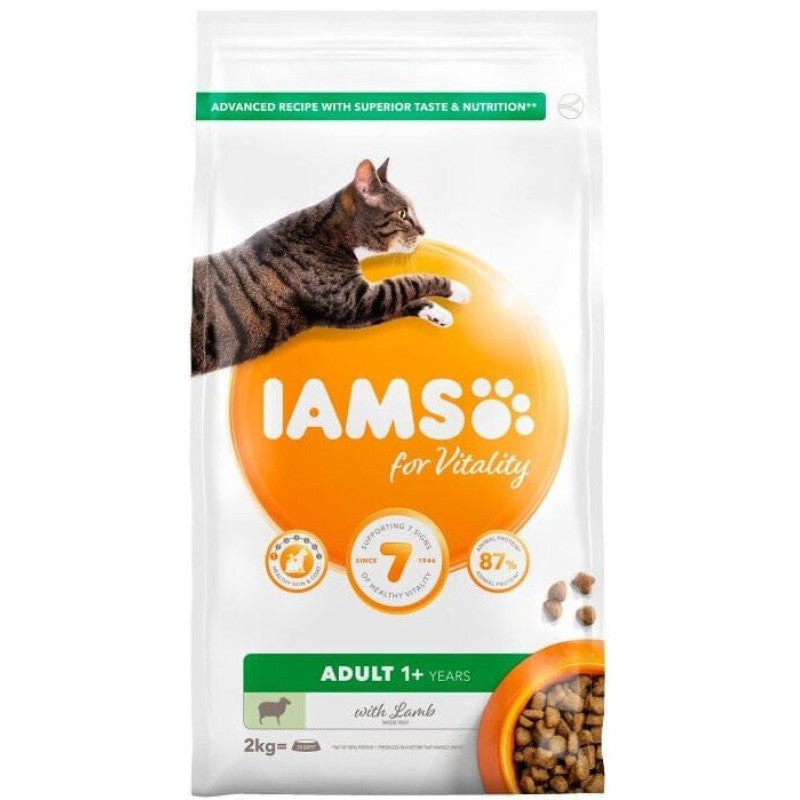 Iams Dry Cat Food Adult with Lamb for Adult Cats, 2 kg