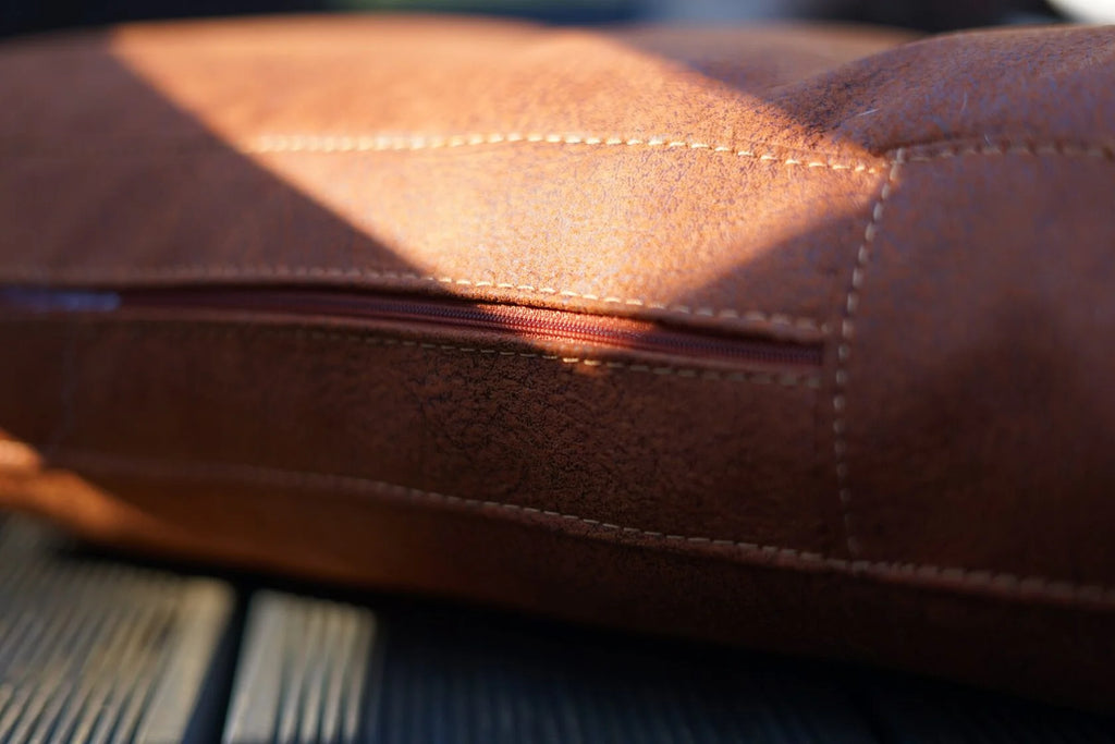 Petelier Bed For Dogs and Cats in Different Colours, Materials and Sizes